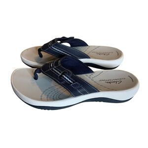 Clarks Cloudsteppers Flip Flop Sandals Cushion Soft Lightweight Size 6 Navy Blue